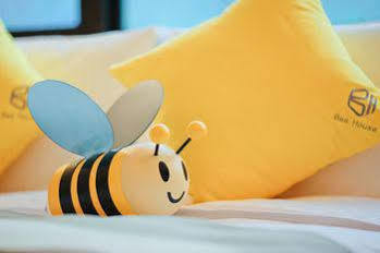 Bee House By Cosmos Creation - Main Station Khách sạn 3*